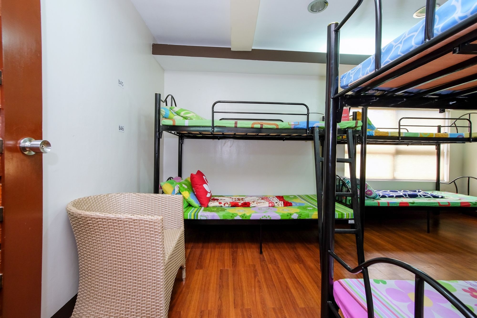 Zen Hostel Quirino Ave. Malate Manila Exterior foto